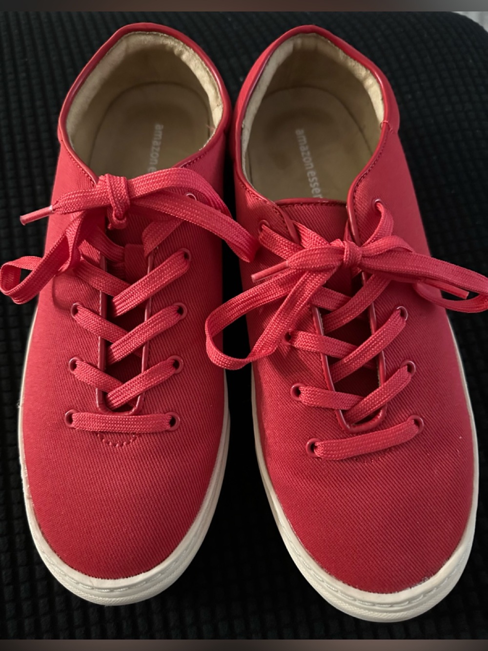 Amazon Essentials Red Canvas Lace-Up Women's Sneakers -  Size 9-1/2